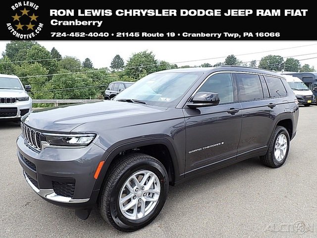 New 2025 Jeep Grand Cherokee L Laredo image 1