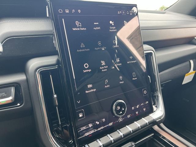 New 2026 GMC Yukon XL Denali w/ Sun & Power Step Package image 9