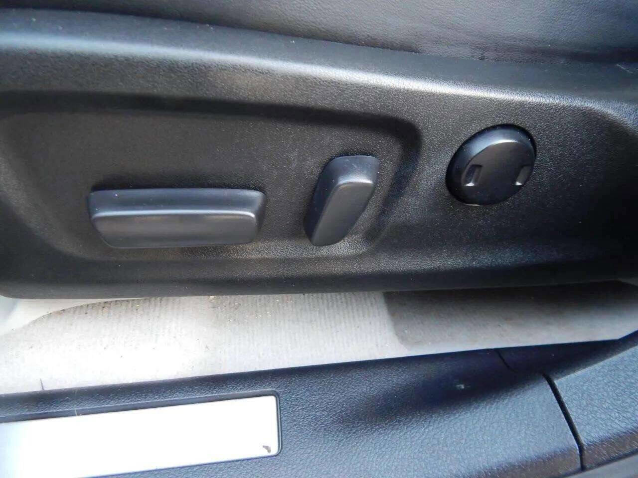 Used 2019 Lexus RX 350 FWD image 16