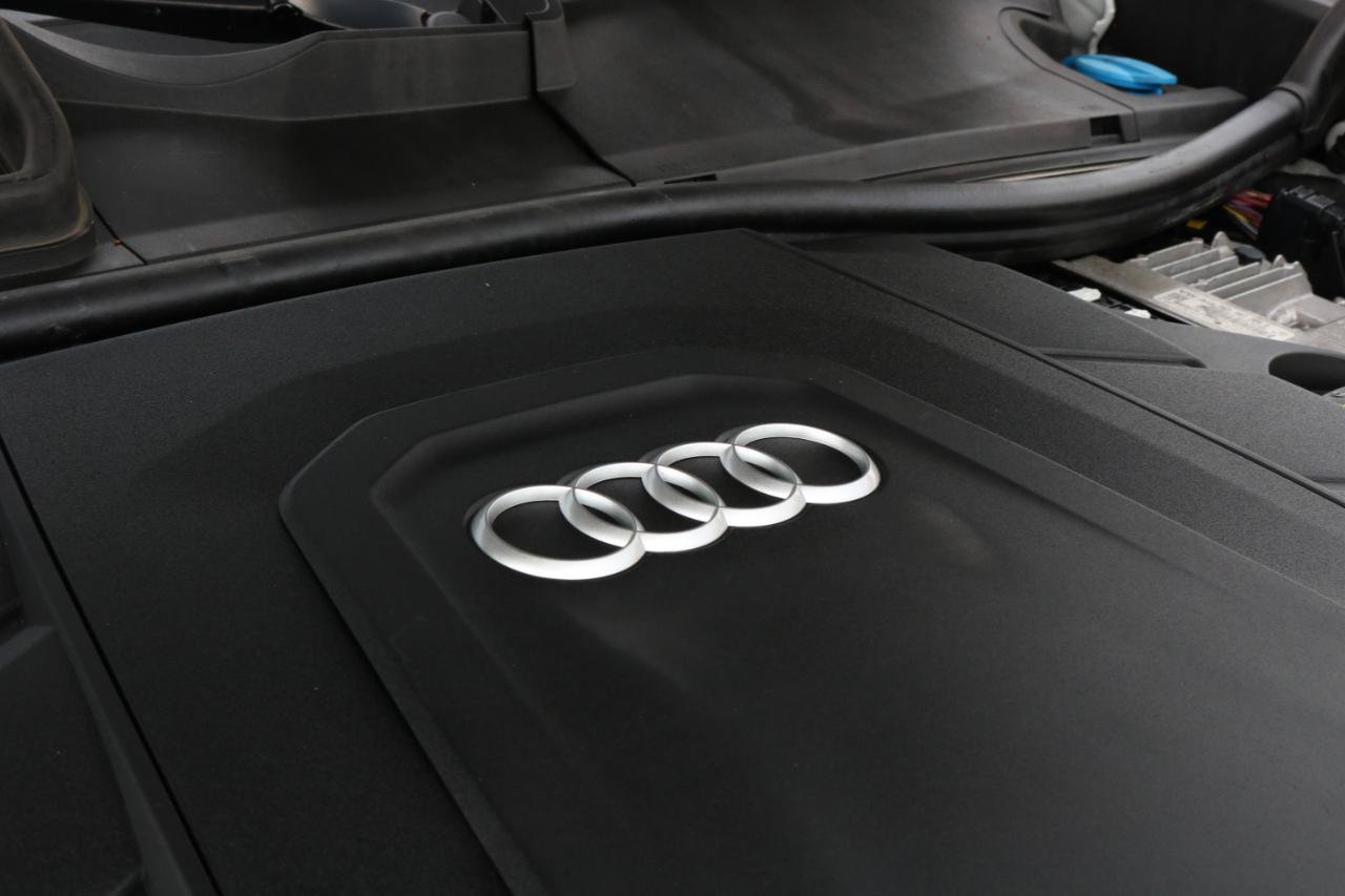 Used 2019 Audi Q8 Premium Plus w/ Premium Plus AWD/4WD image 62