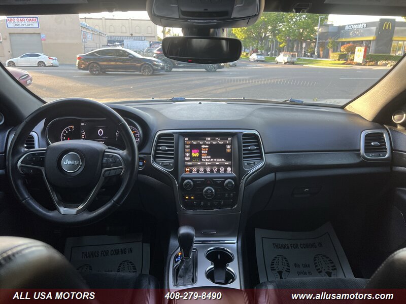 Used 2018 Jeep Grand Cherokee Altitude AWD/4WD image 33