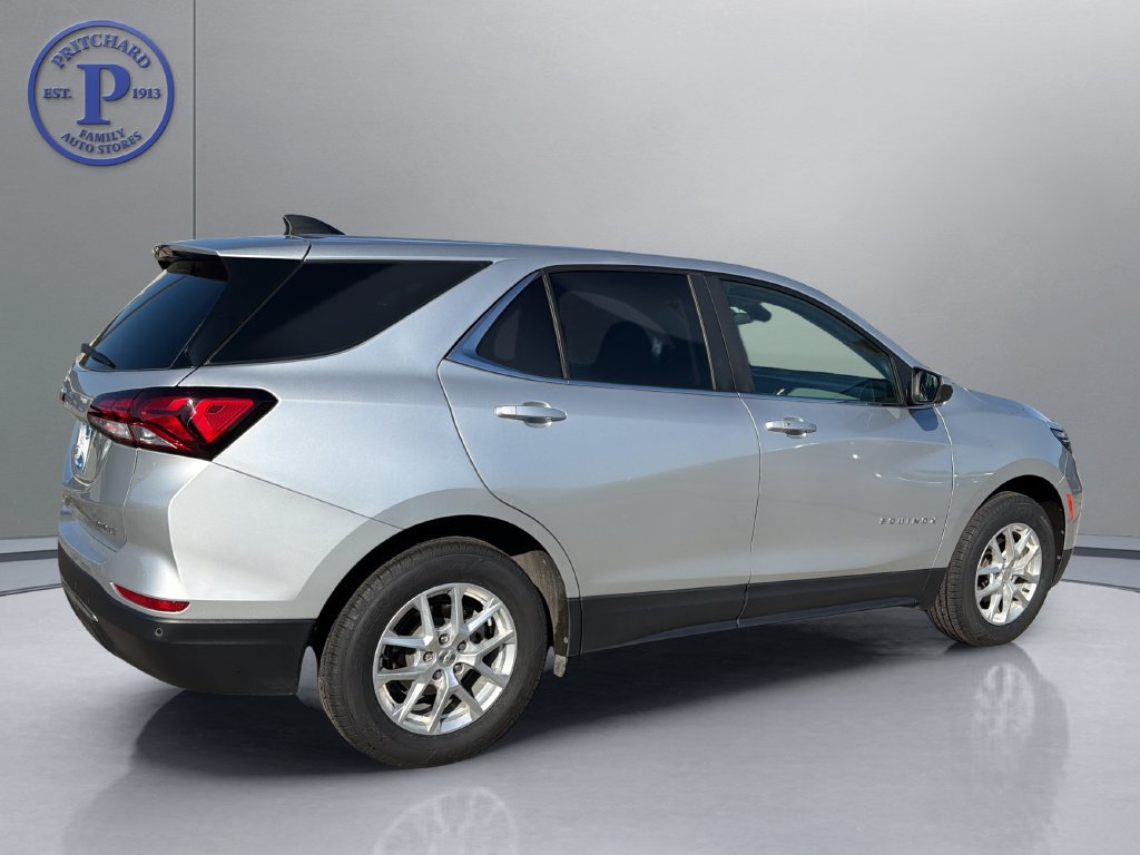 Used 2022 Chevrolet Equinox LT AWD/4WD image 7