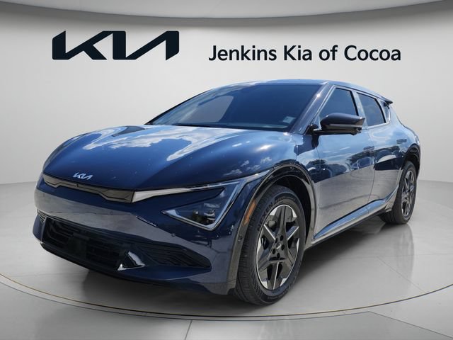 New 2026 Kia EV6 Wind RWD image 10