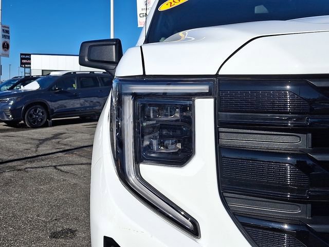 Used 2025 GMC Sierra 1500 Elevation image 9