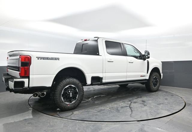 New 2026 Ford F250 Platinum w/ Tremor Off-Road Package image 39
