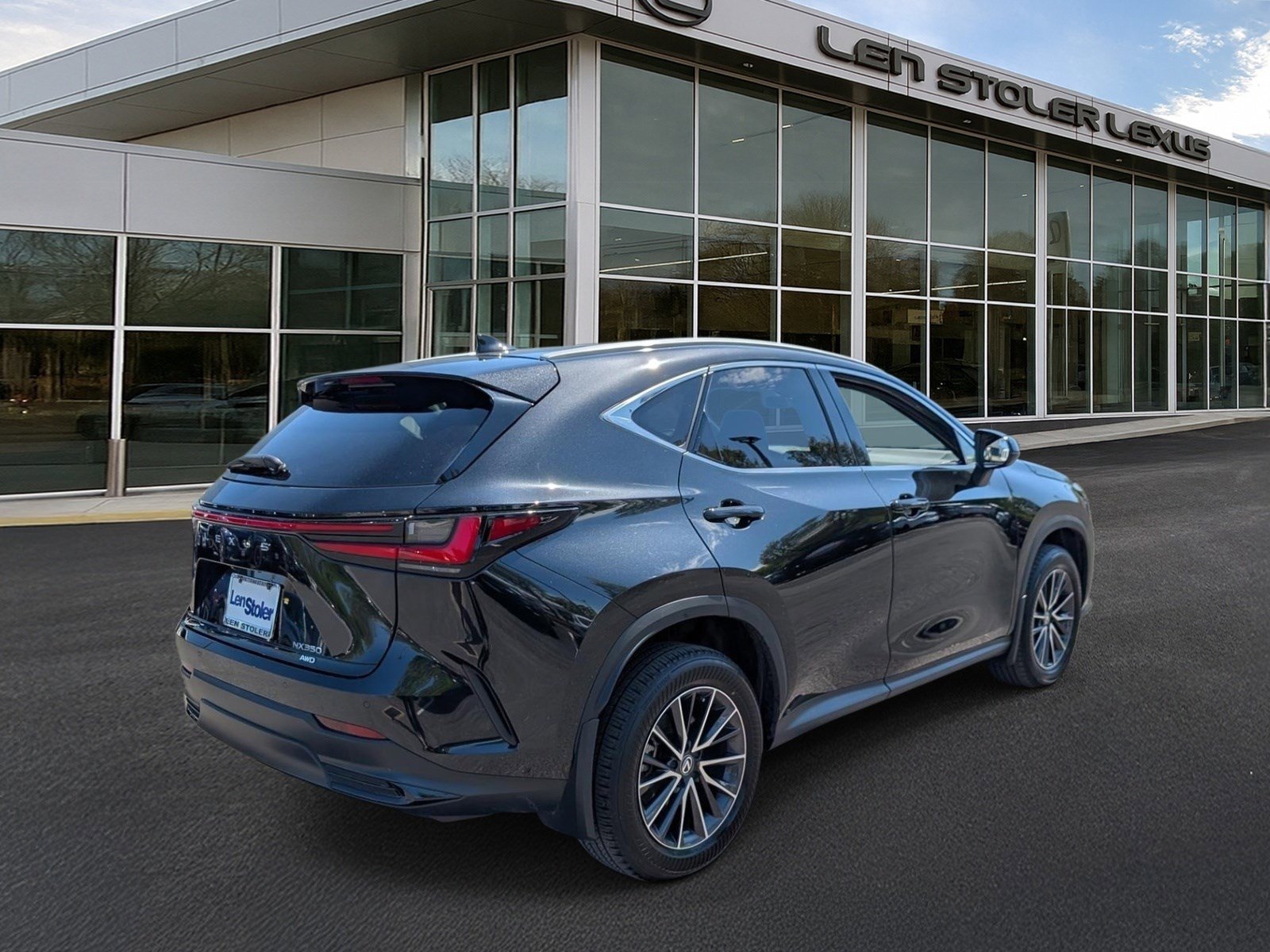 Used 2024 Lexus NX 350 AWD image 3