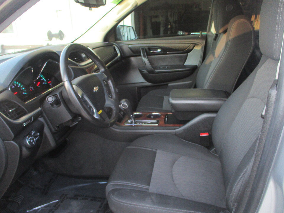 Used 2013 Chevrolet Traverse LT w/ All-Star Edition FWD image 27