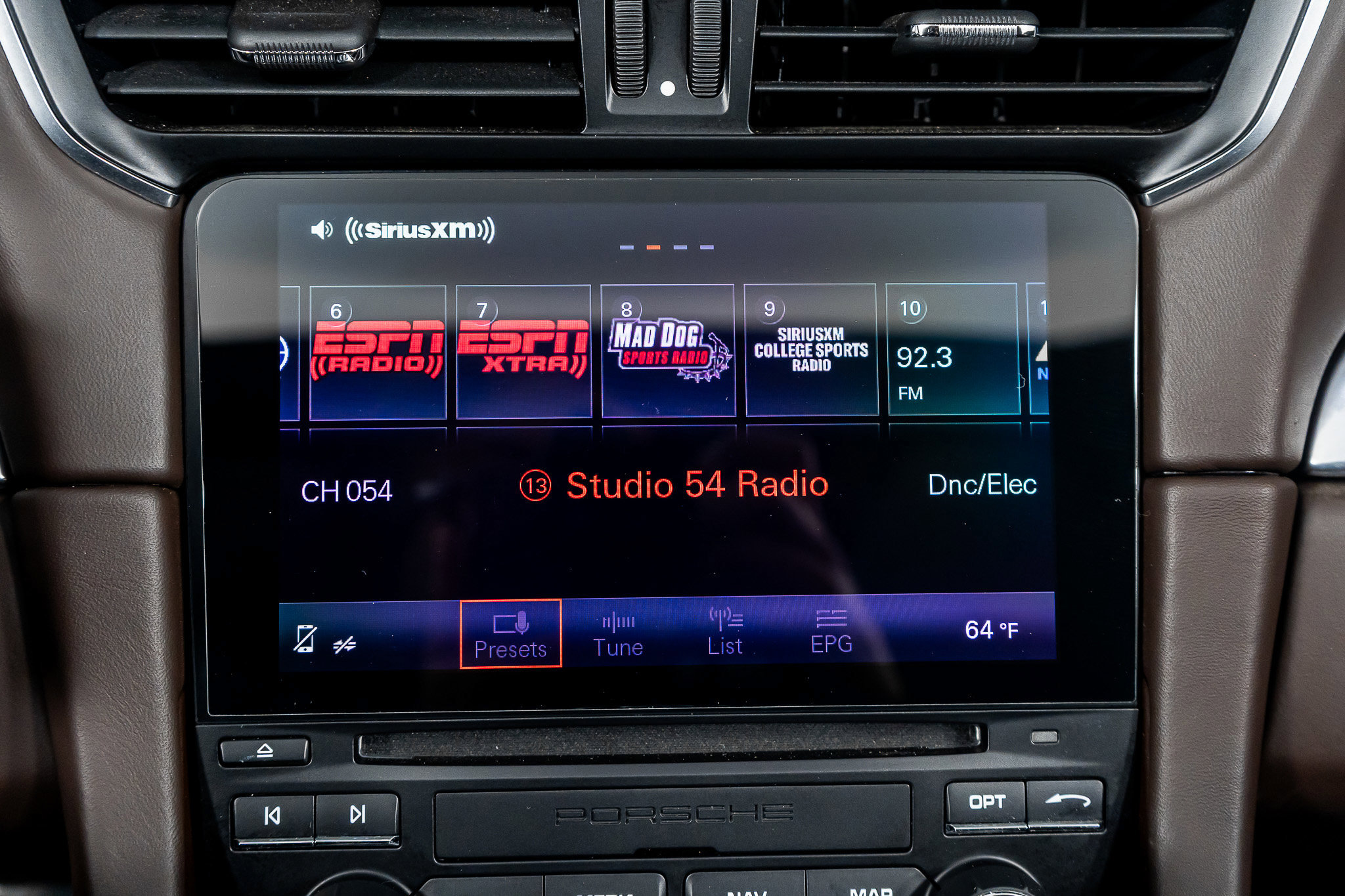 Used 2019 Porsche 911 Targa 4S image 39