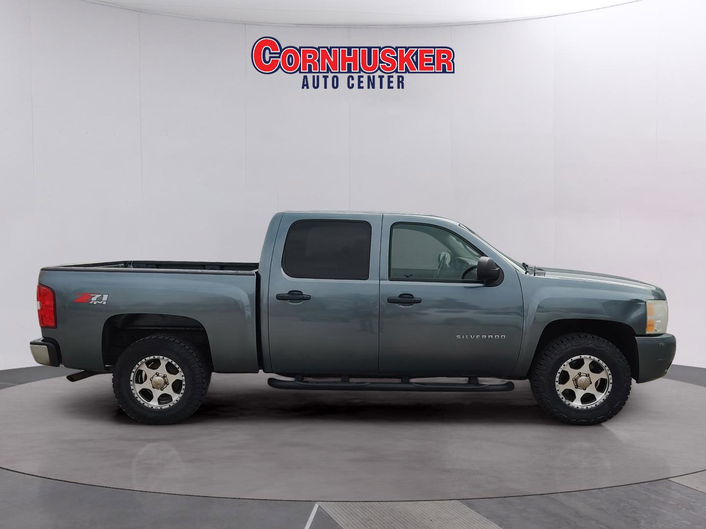 Used 2011 Chevrolet Silverado 1500 LT w/ All-Star Edition AWD/4WD image 2