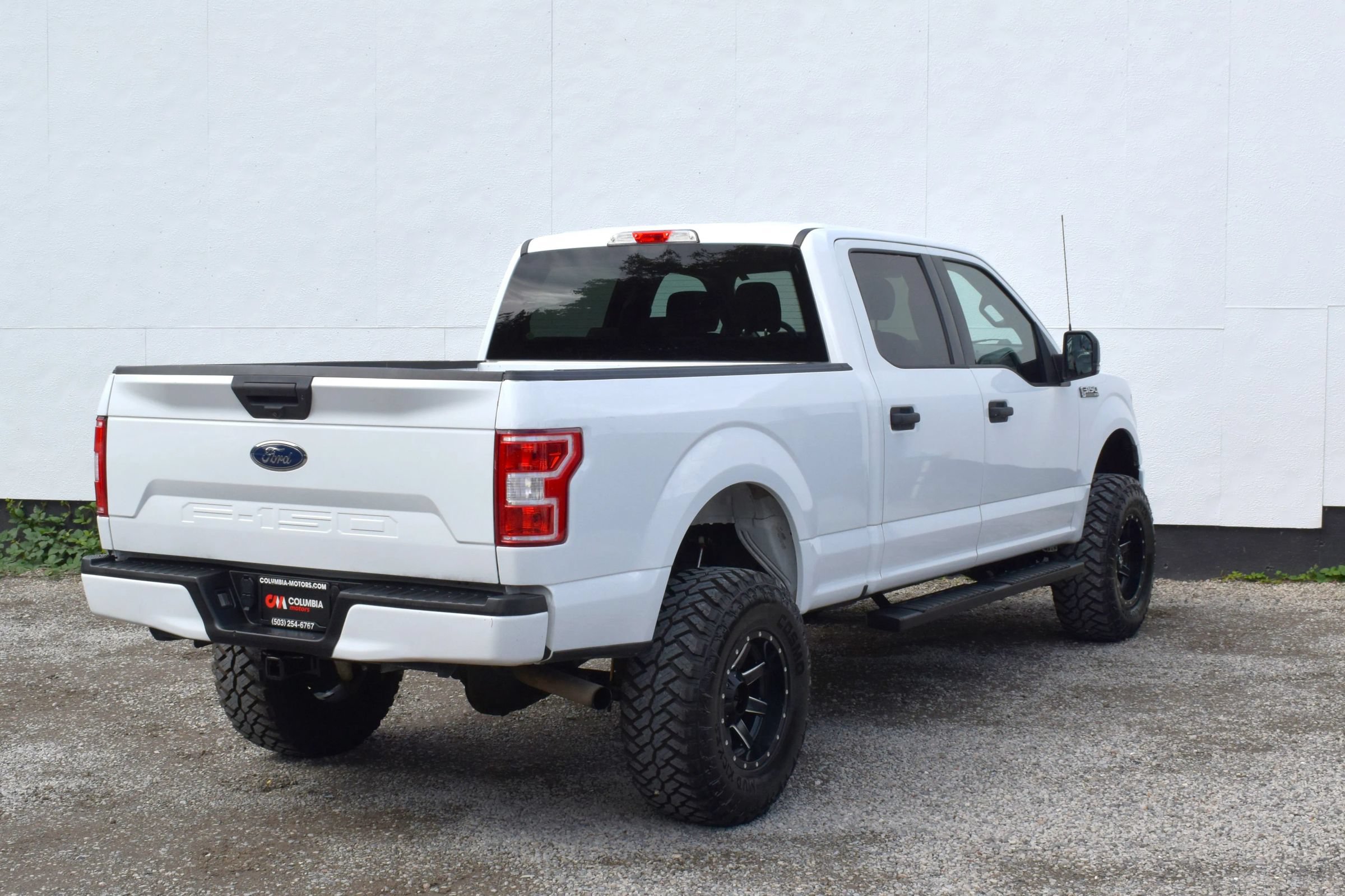 Used 2018 Ford F150 XL w/ Equipment Group 101A Mid AWD/4WD image 4