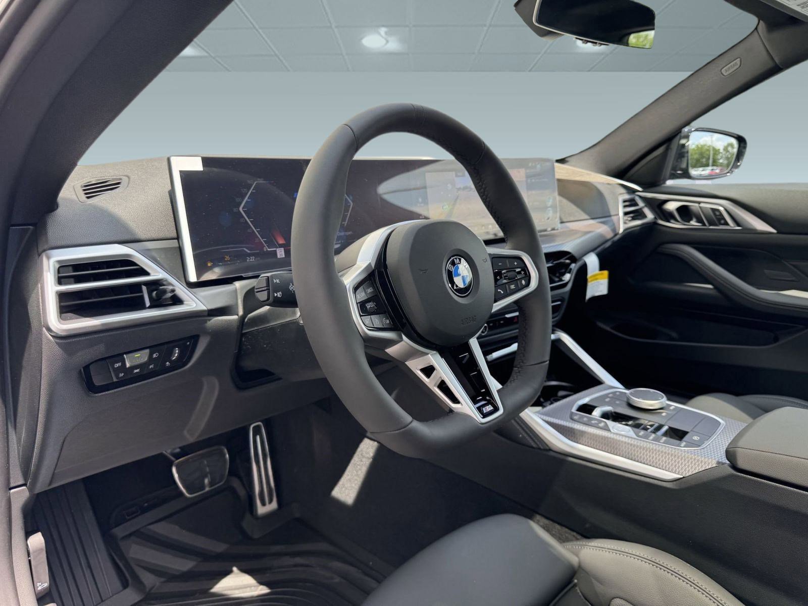 Used 2026 BMW 430i 430i w/ M Sport Package image 4