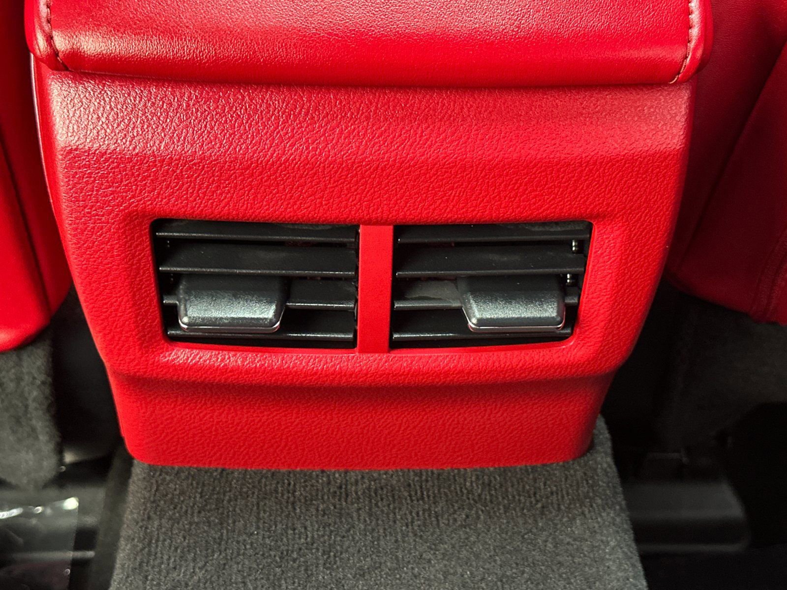 Used 2025 Lexus IS 350 F Sport image 14