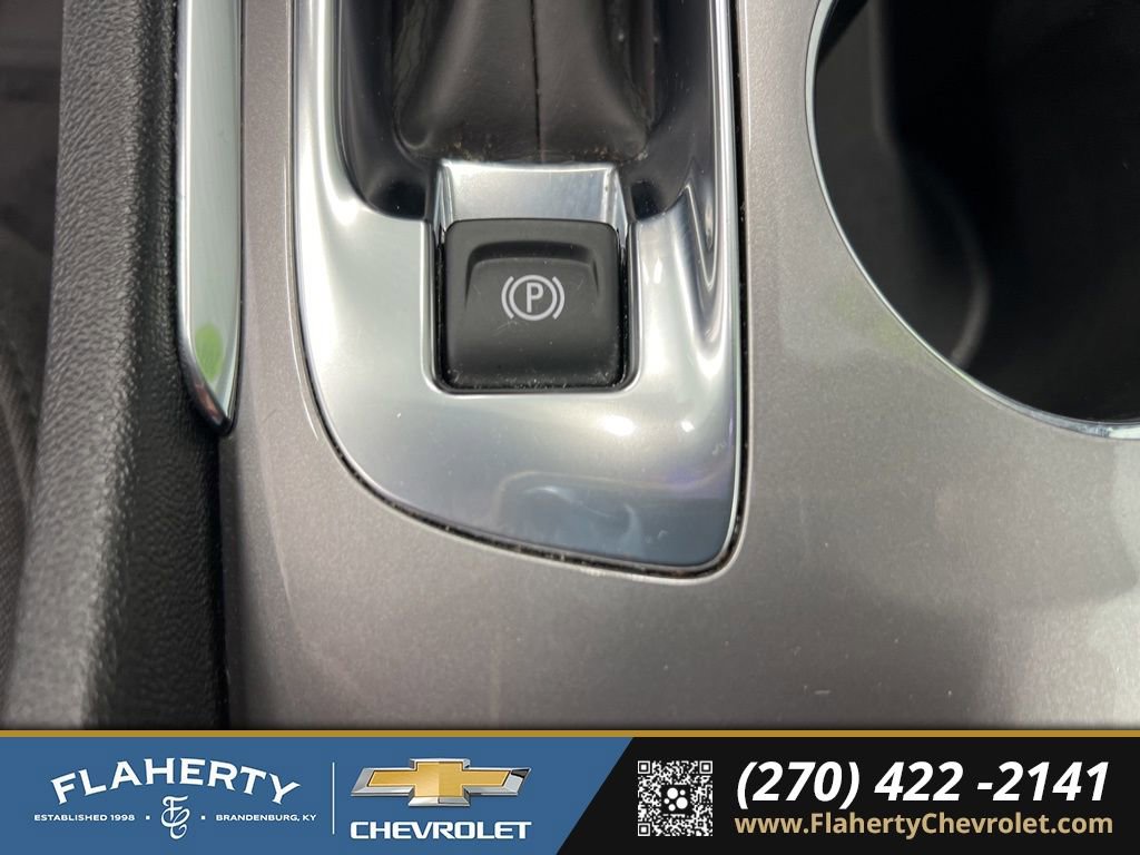 Used 2024 Chevrolet Malibu LT image 31