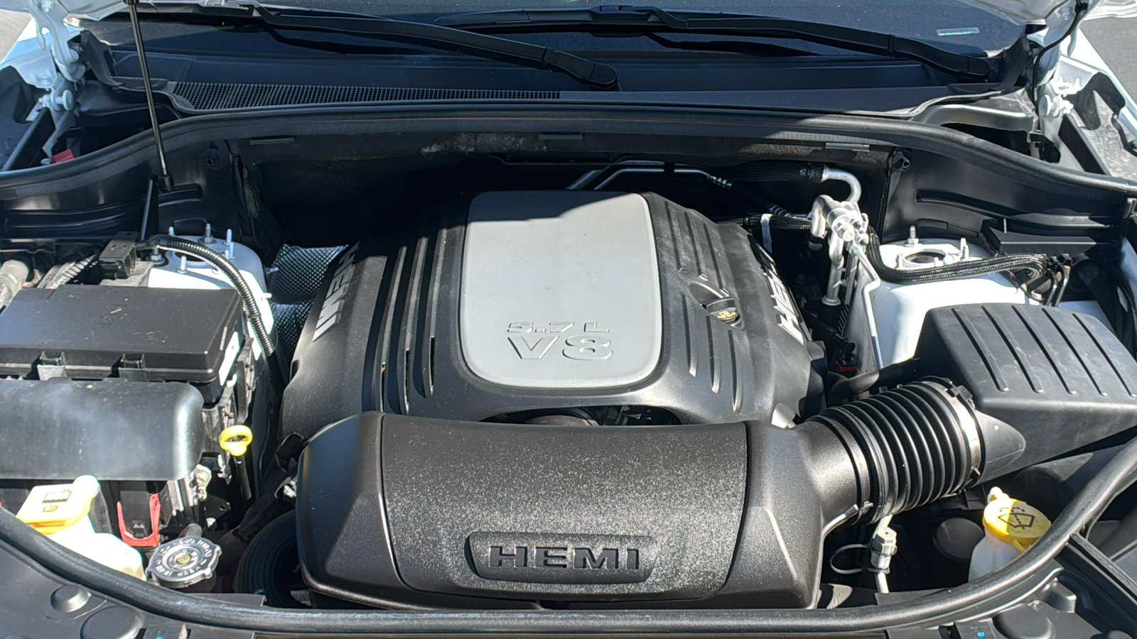 Used 2022 Dodge Durango R/T w/ Blacktop Package image 12