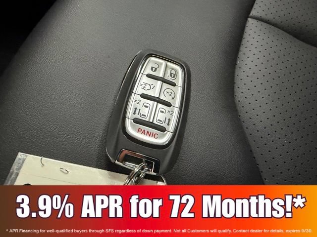 New 2026 Chrysler Pacifica Select FWD image 26