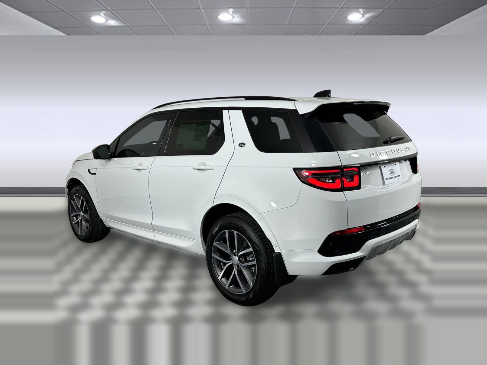 Used 2025 Land Rover Discovery Sport S AWD/4WD image 23