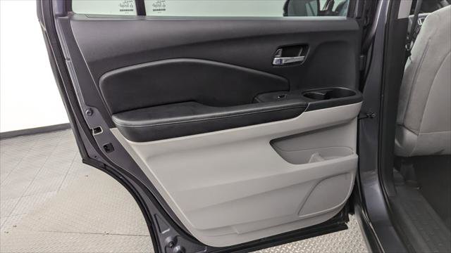 Used 2019 Honda Pilot LX image 16