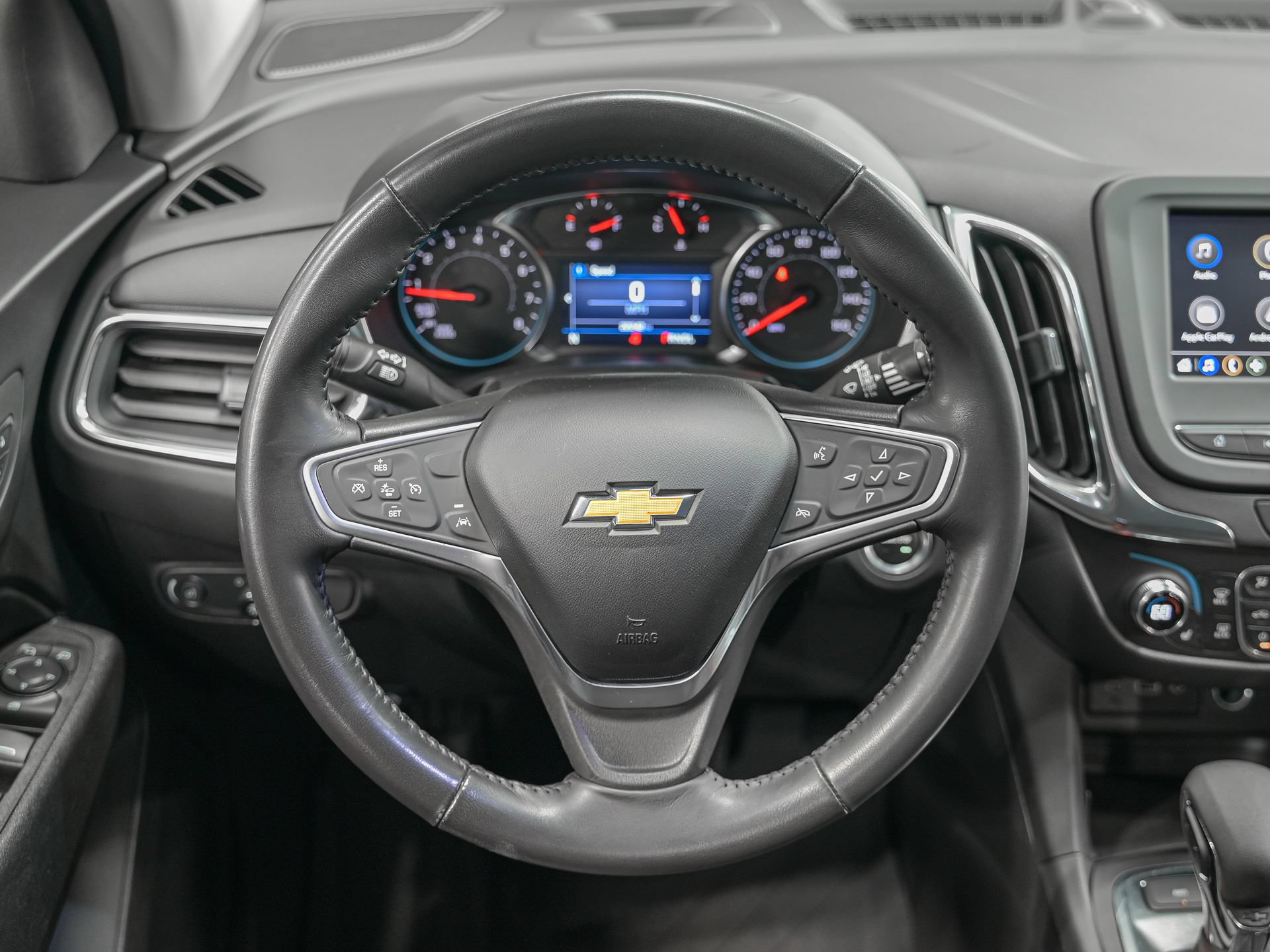 Used 2024 Chevrolet Equinox LT AWD/4WD image 17