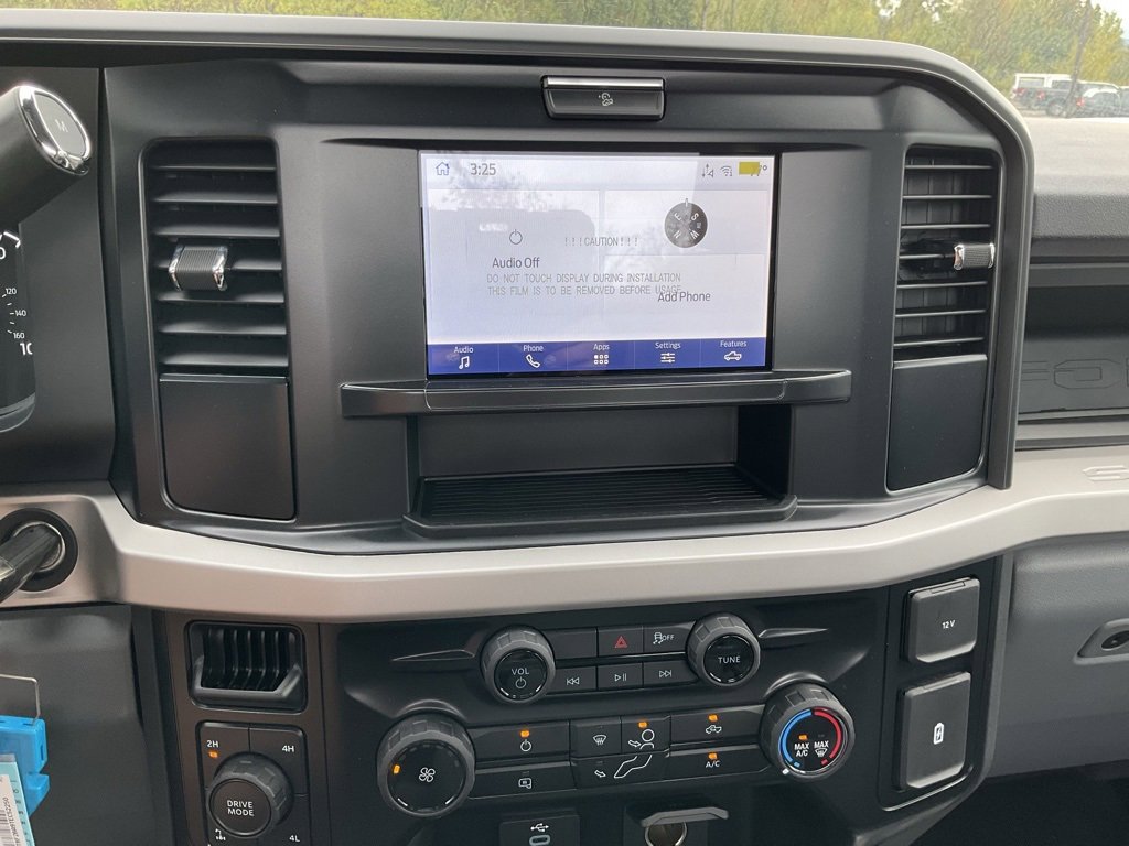 New 2026 Ford F250 XL image 3