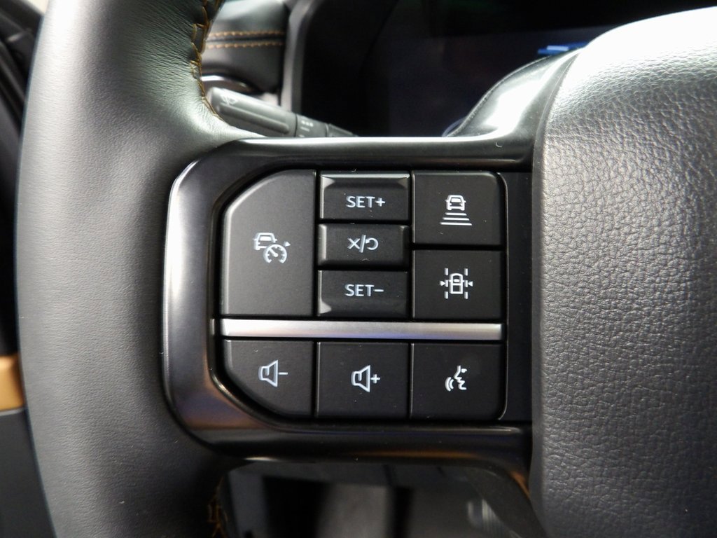 Used 2024 Ford Expedition Platinum image 42