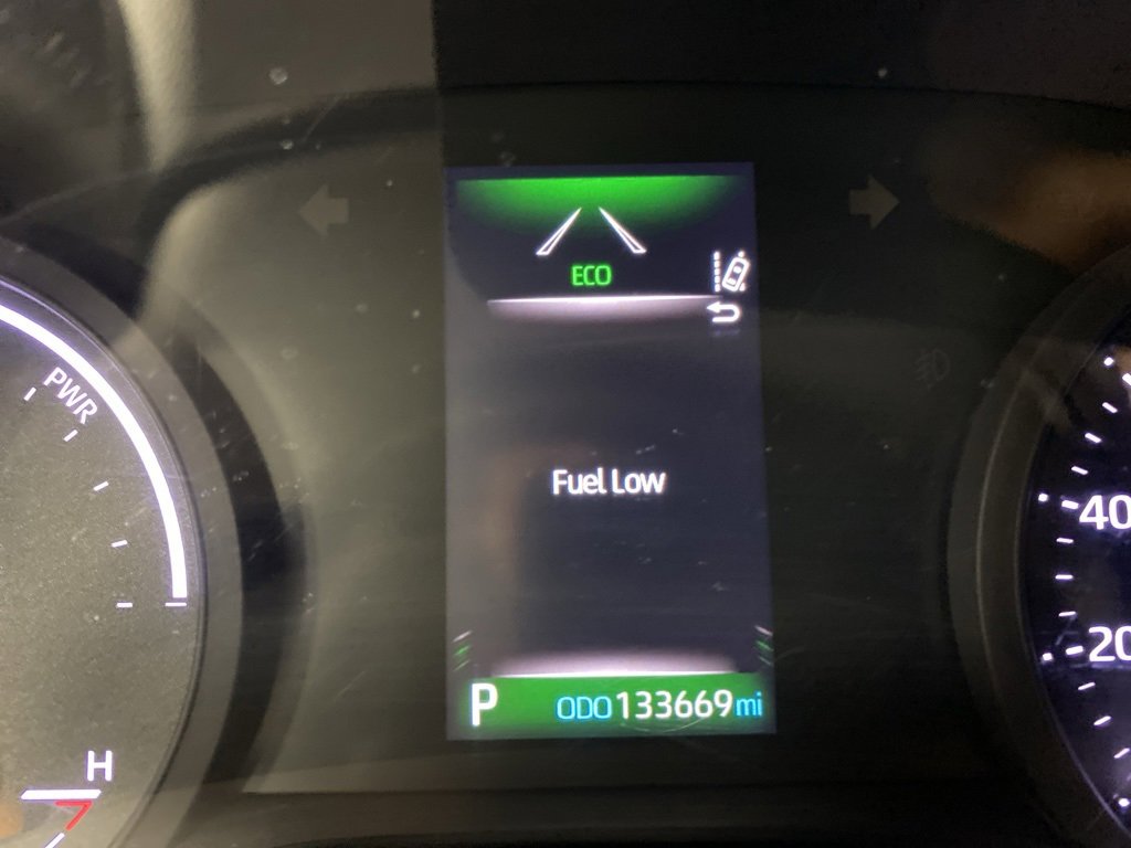 Used 2023 Toyota Sienna LE image 26