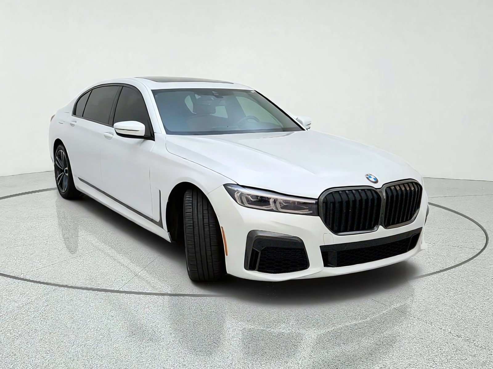Used 2022 BMW 750i xDrive AWD/4WD image 4