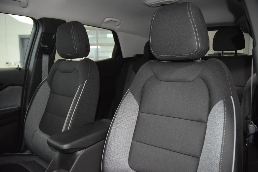 New 2026 Chevrolet TrailBlazer LT w/ Convenience Package FWD image 40