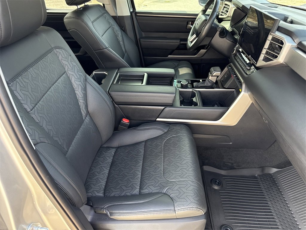 Used 2024 Toyota Tundra Limited image 40