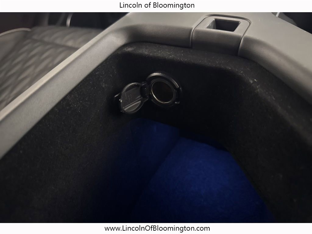 Used 2023 Genesis GV70 3.5T Sport w/ Sport Prestige Package image 47