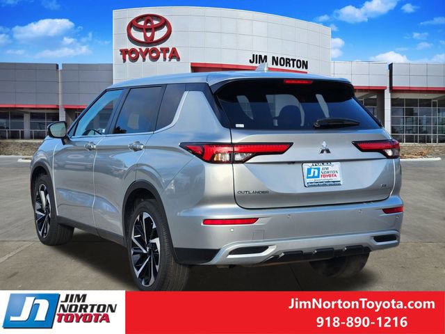 Used 2024 Mitsubishi Outlander SE image 7