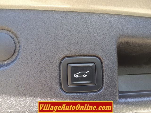 Used 2018 Chevrolet Equinox LT FWD image 31