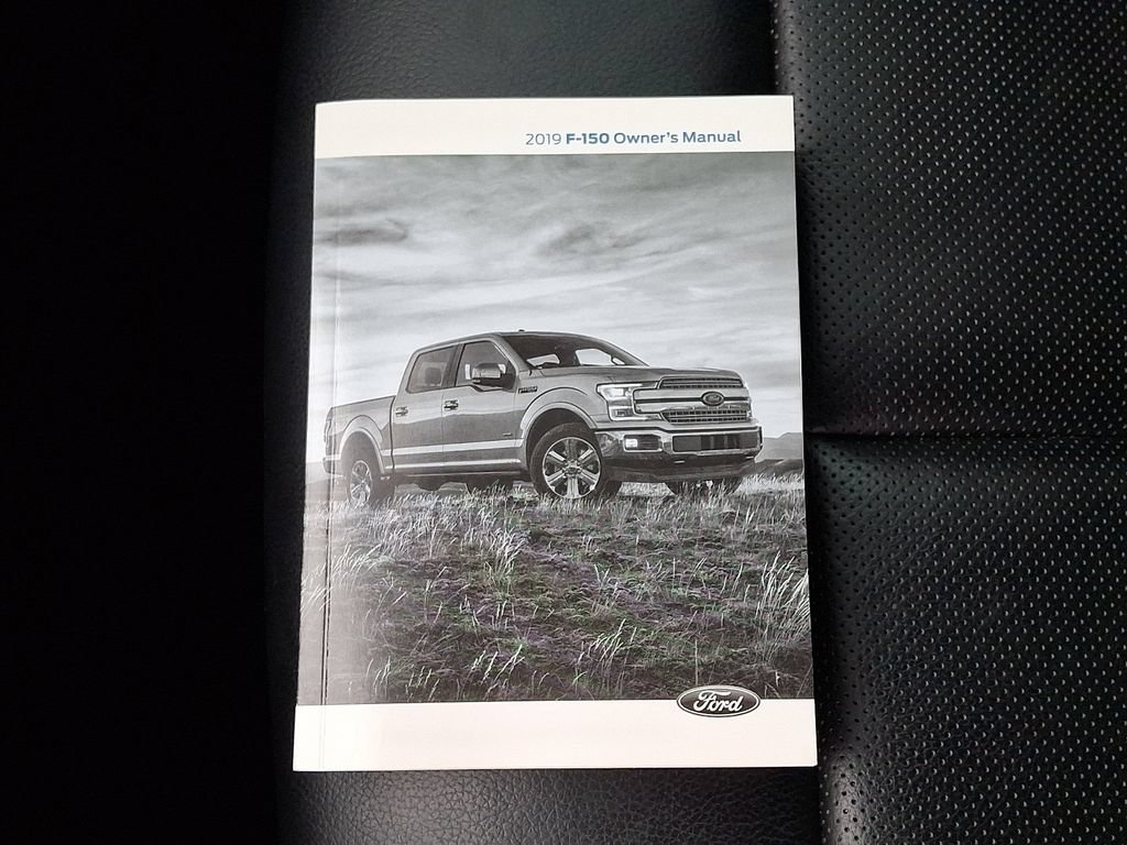 Used 2019 Ford F150 Lariat w/ Equipment Group 502A Luxury AWD/4WD image 27