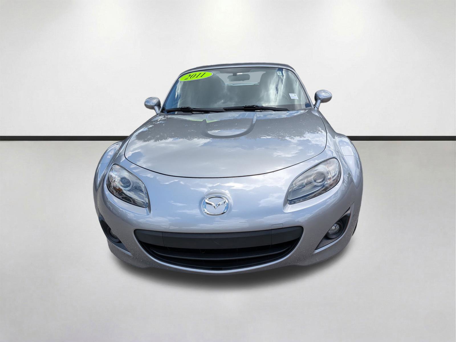 Used 2011 MAZDA MX-5 Miata Sport w/ Convenience Pkg RWD image 10