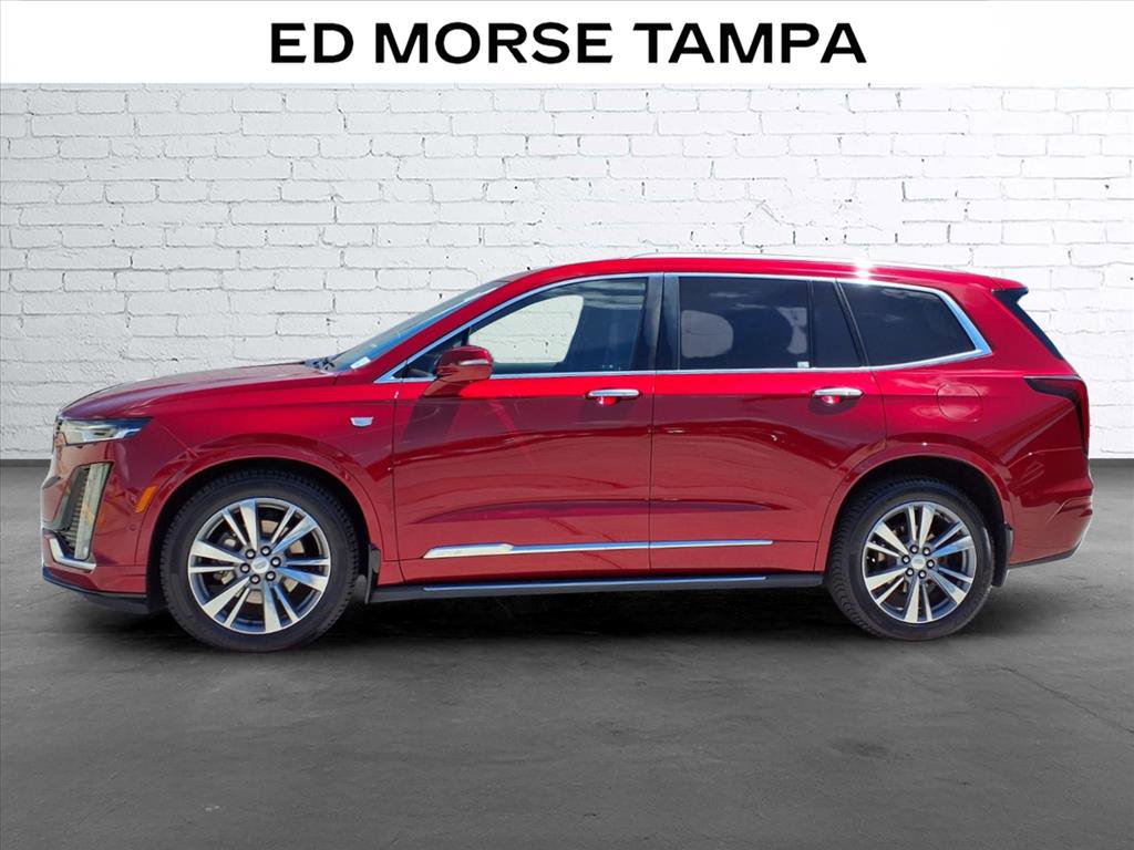Used 2020 Cadillac XT6 Premium Luxury FWD image 2