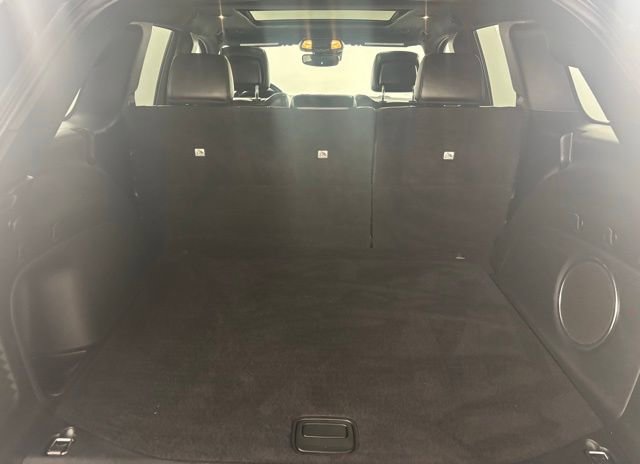 Used 2021 Jeep Grand Cherokee Limited w/ Luxury Group II RWD image 35