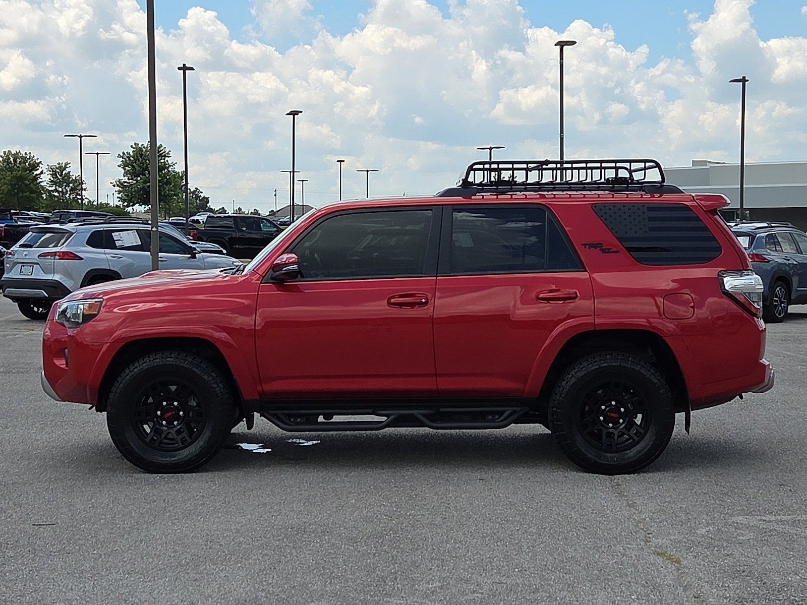 Used 2022 Toyota 4Runner TRD Off-Road Premium w/ Moonroof Package AWD/4WD image 3