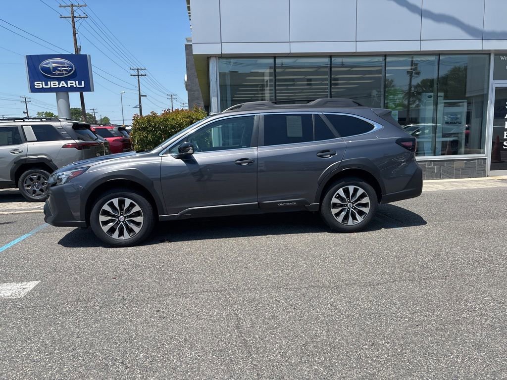 Certified 2023 Subaru Outback Limited AWD/4WD image 10