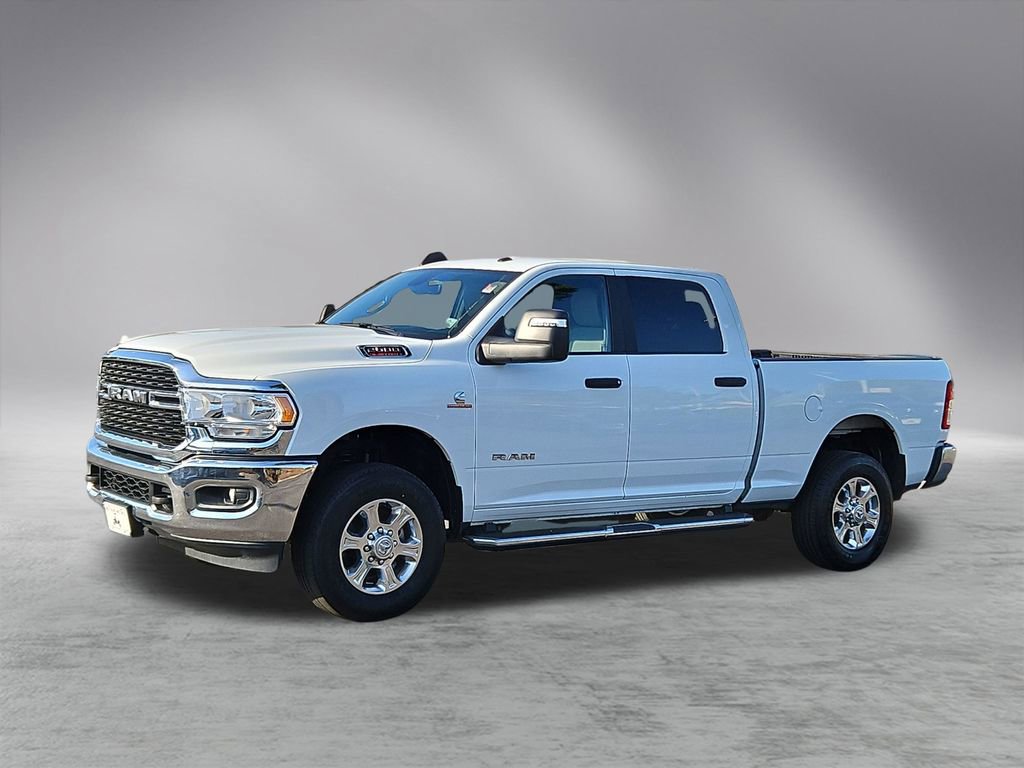 Used 2024 RAM 2500 Big Horn AWD/4WD image 3