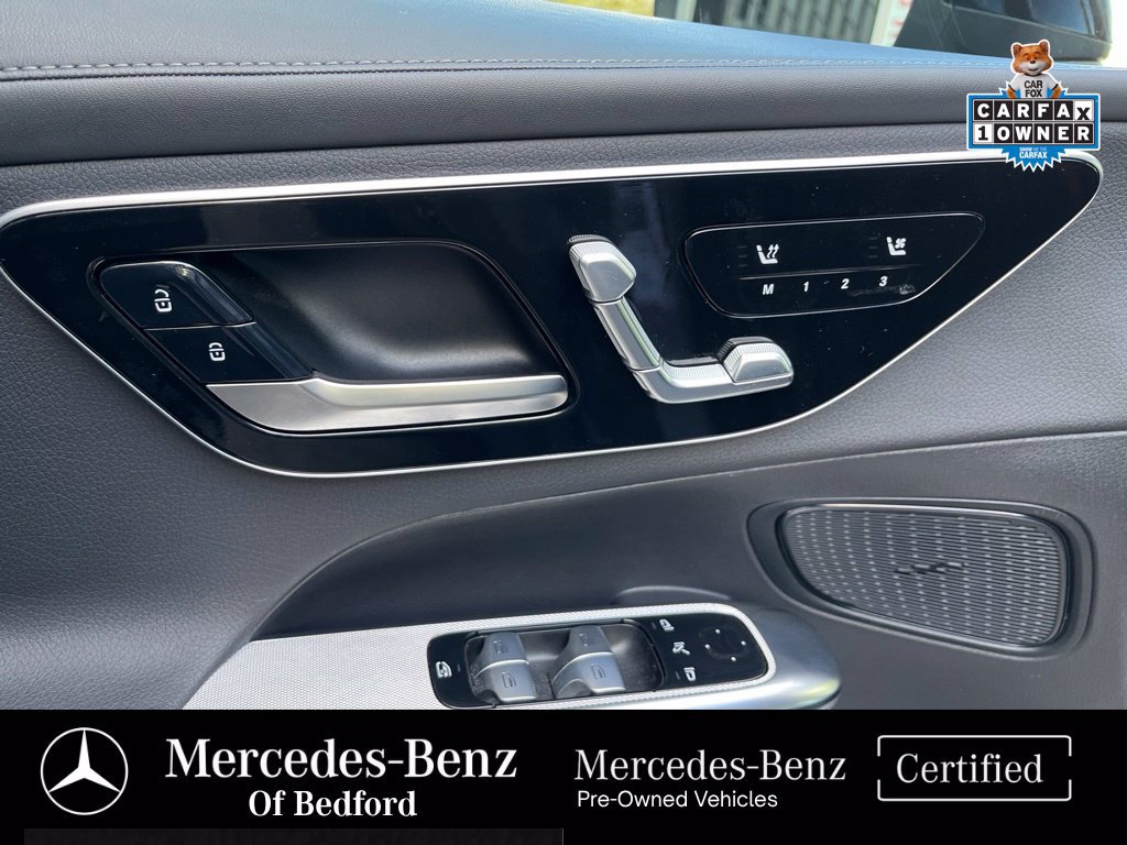Used 2025 Mercedes-Benz GLC 300 4MATIC image 14
