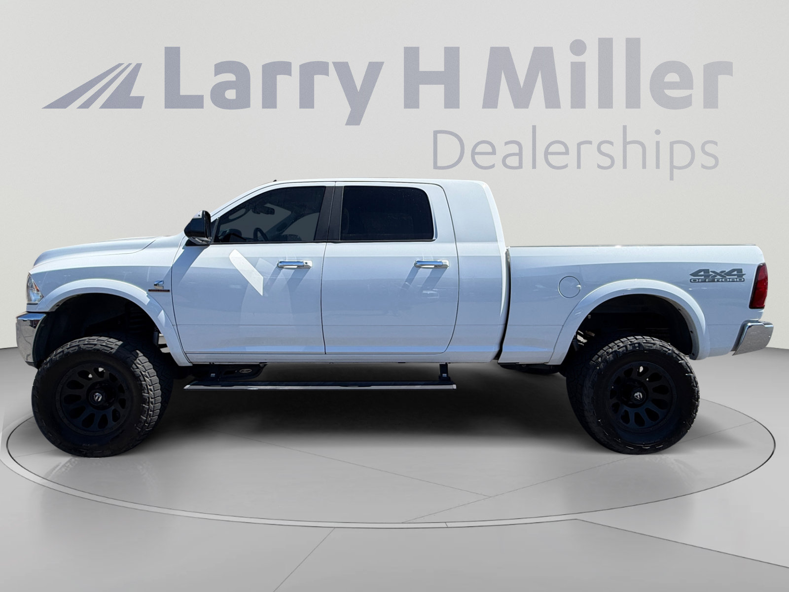 Used 2017 RAM 2500 Big Horn AWD/4WD image 2