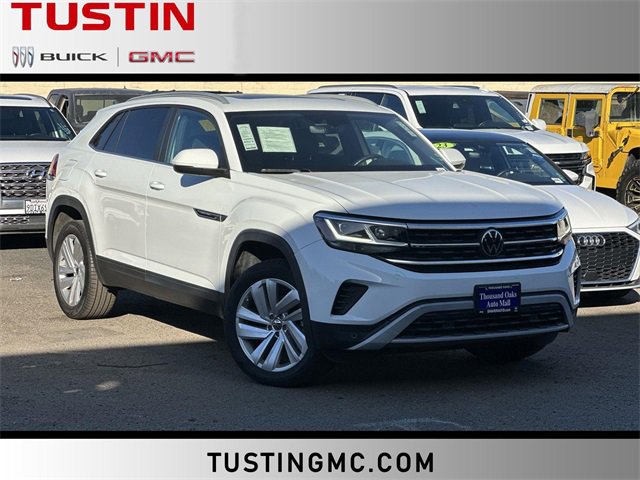 Used 2020 Volkswagen Atlas Cross Sport SE w/ Panoramic Sunroof Package