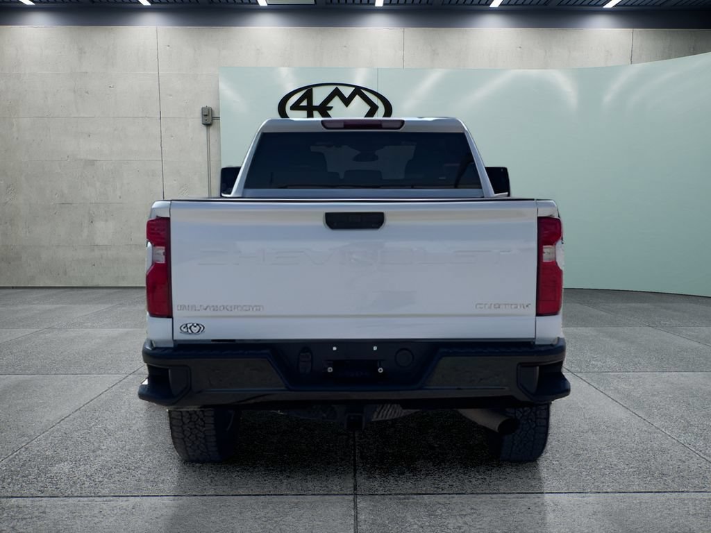 Used 2025 Chevrolet Silverado 2500 Custom w/ Custom Convenience Package AWD/4WD image 3