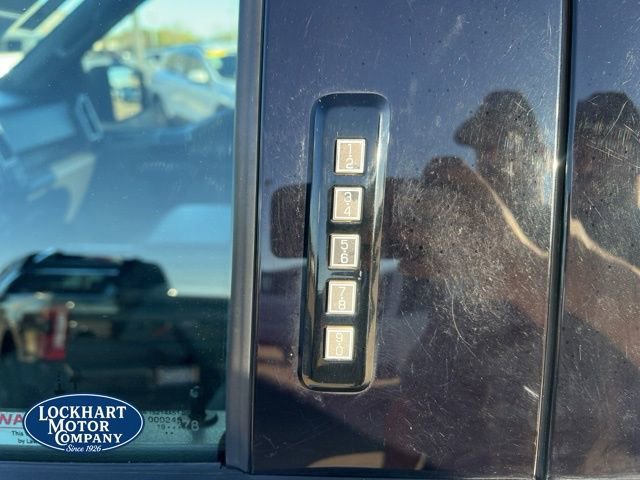 Used 2019 Ford F150 XLT w/ Equipment Group 302A Luxury image 9