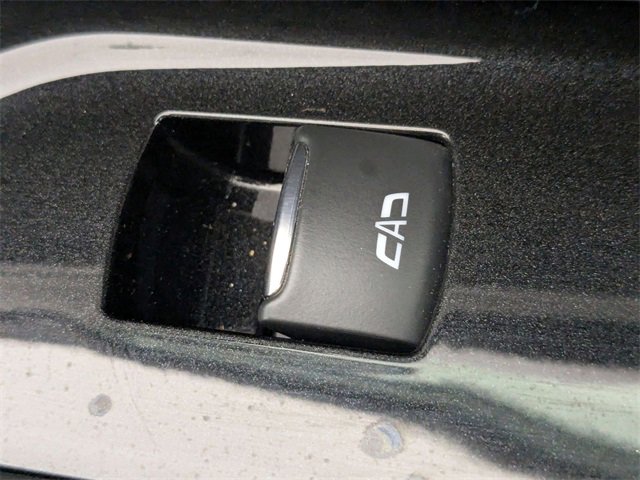 Used 2022 Cadillac Escalade Sport Platinum image 39