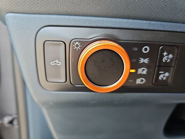 Used 2025 Ford Maverick Lariat AWD/4WD image 28