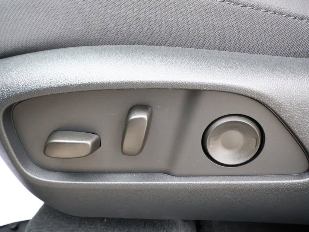 New 2026 GMC Terrain Denali image 13