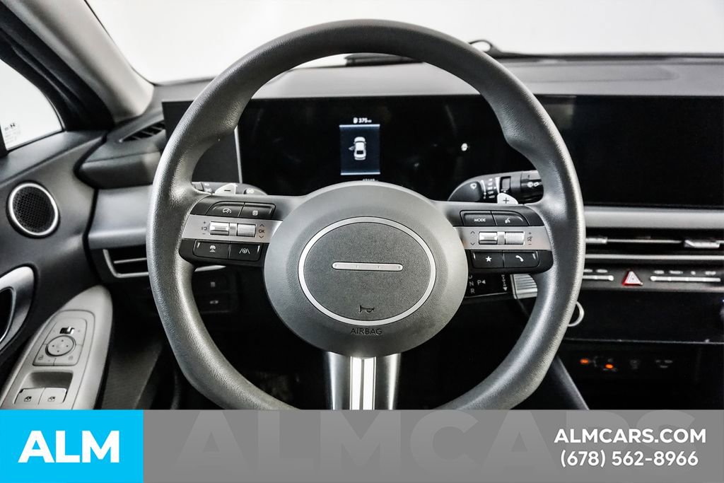 Used 2025 Hyundai Sonata SEL FWD image 24