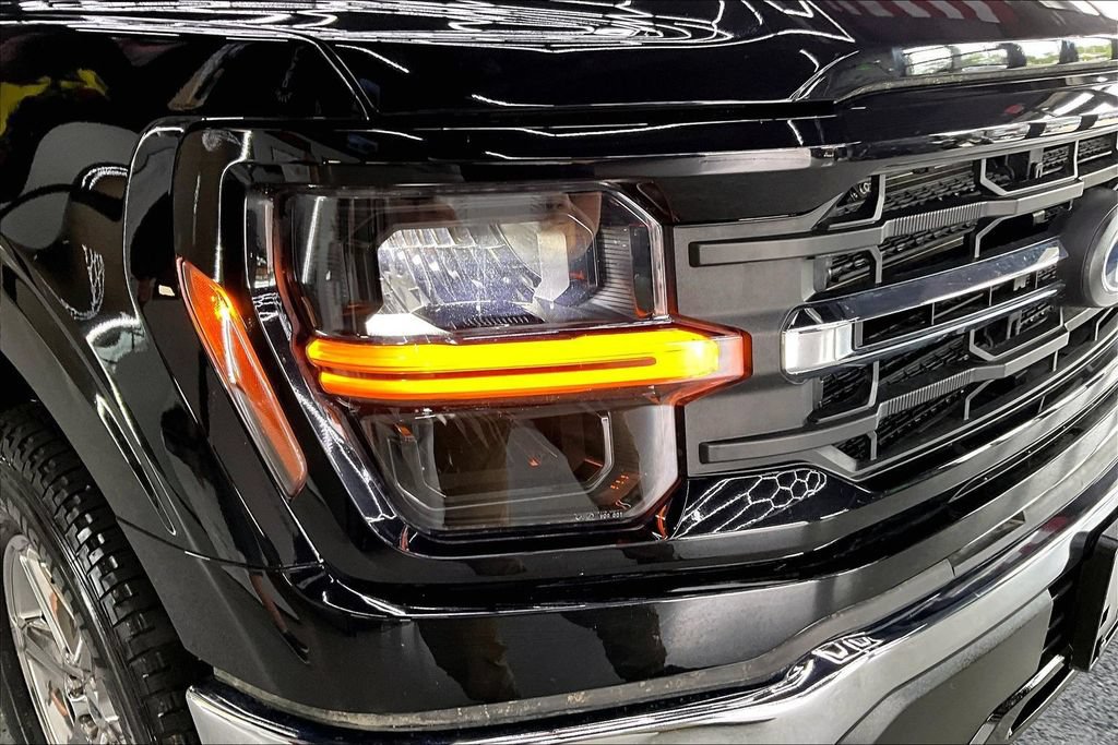 Used 2025 Ford F150 XLT w/ Equipment Group 301A Standard AWD/4WD image 31