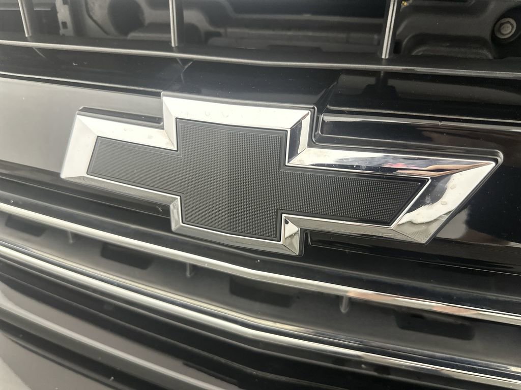 Used 2017 Chevrolet Silverado 1500 LTZ Z71 w/ Realtree Edition AWD/4WD image 31