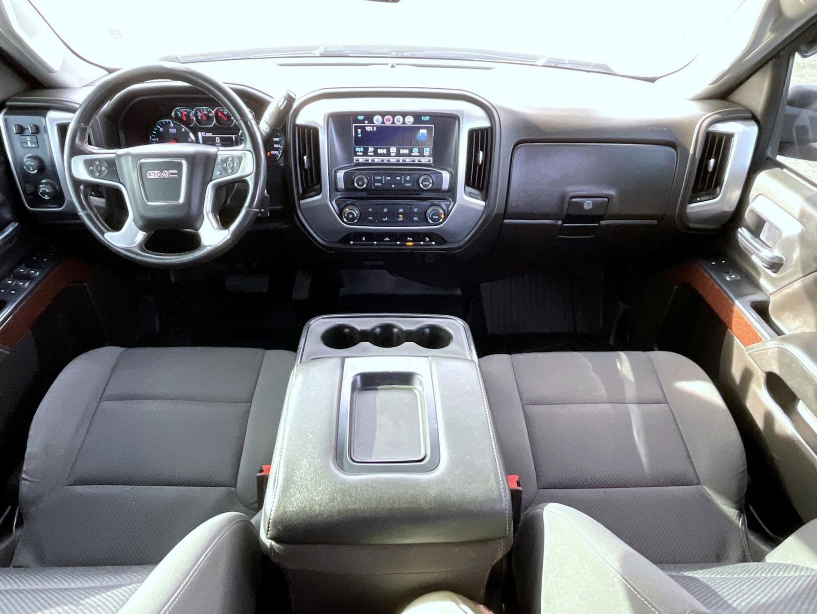 Used 2018 GMC Sierra 2500 SLE image 13